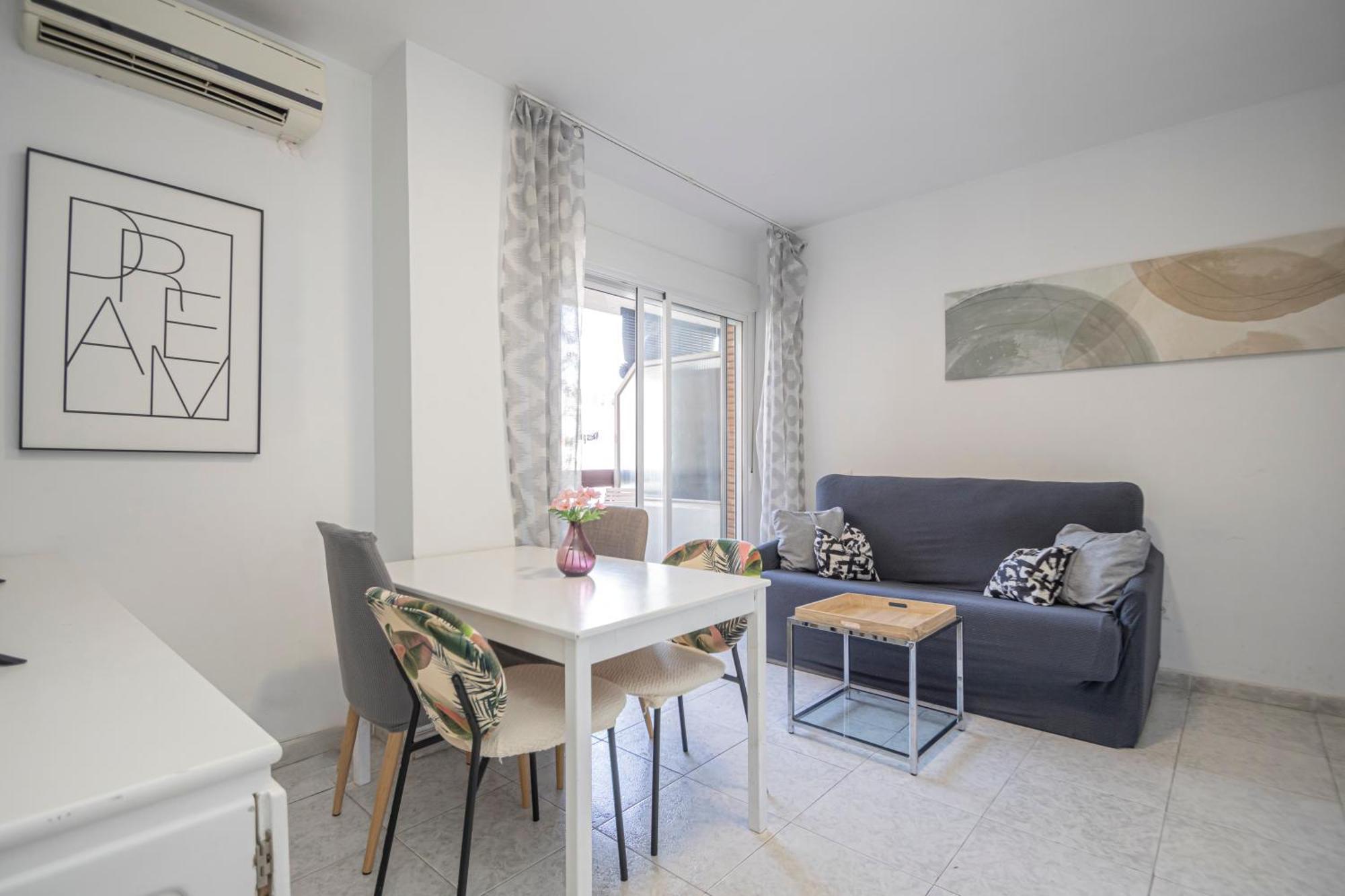 Perfect Getaway In Triana - 15m Walk Giralda Apartamento Sevilla