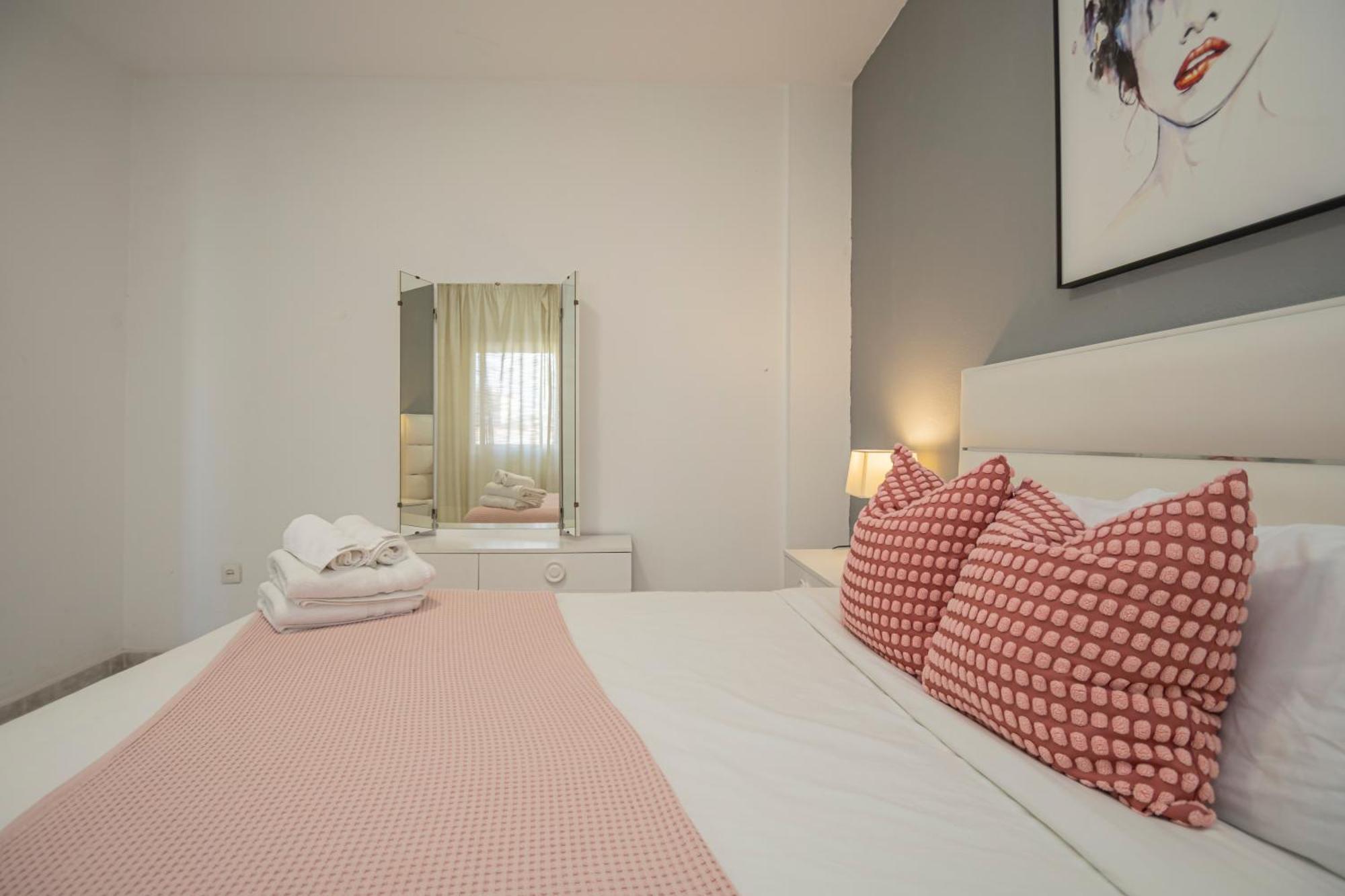 Apartamento Perfect Getaway In Triana - 15m Walk Giralda